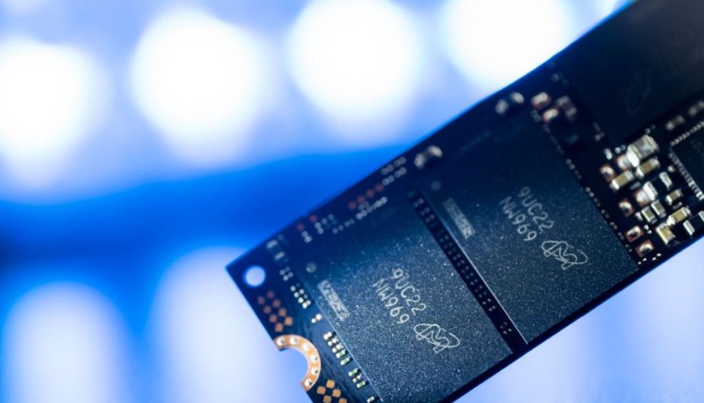 CRUCIAL-P5-NVME-SSD-GEN3-NAND