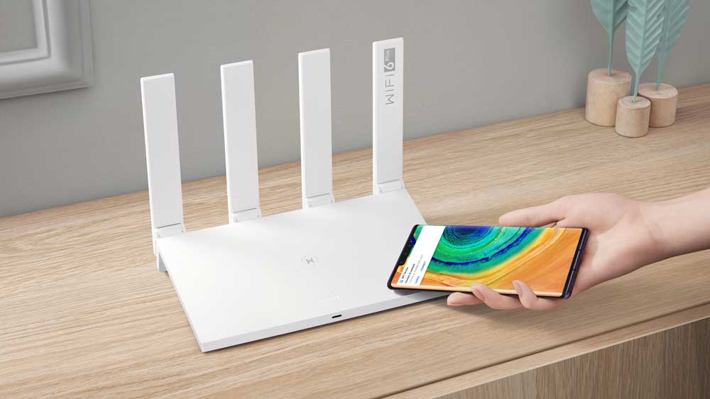 HUAWEI-WiFi-AX3-WiFi6-Plus-smartphone
