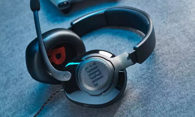 JBL-QUANTUM-300-AUDIFONOS-REYES-MAGOS-2021